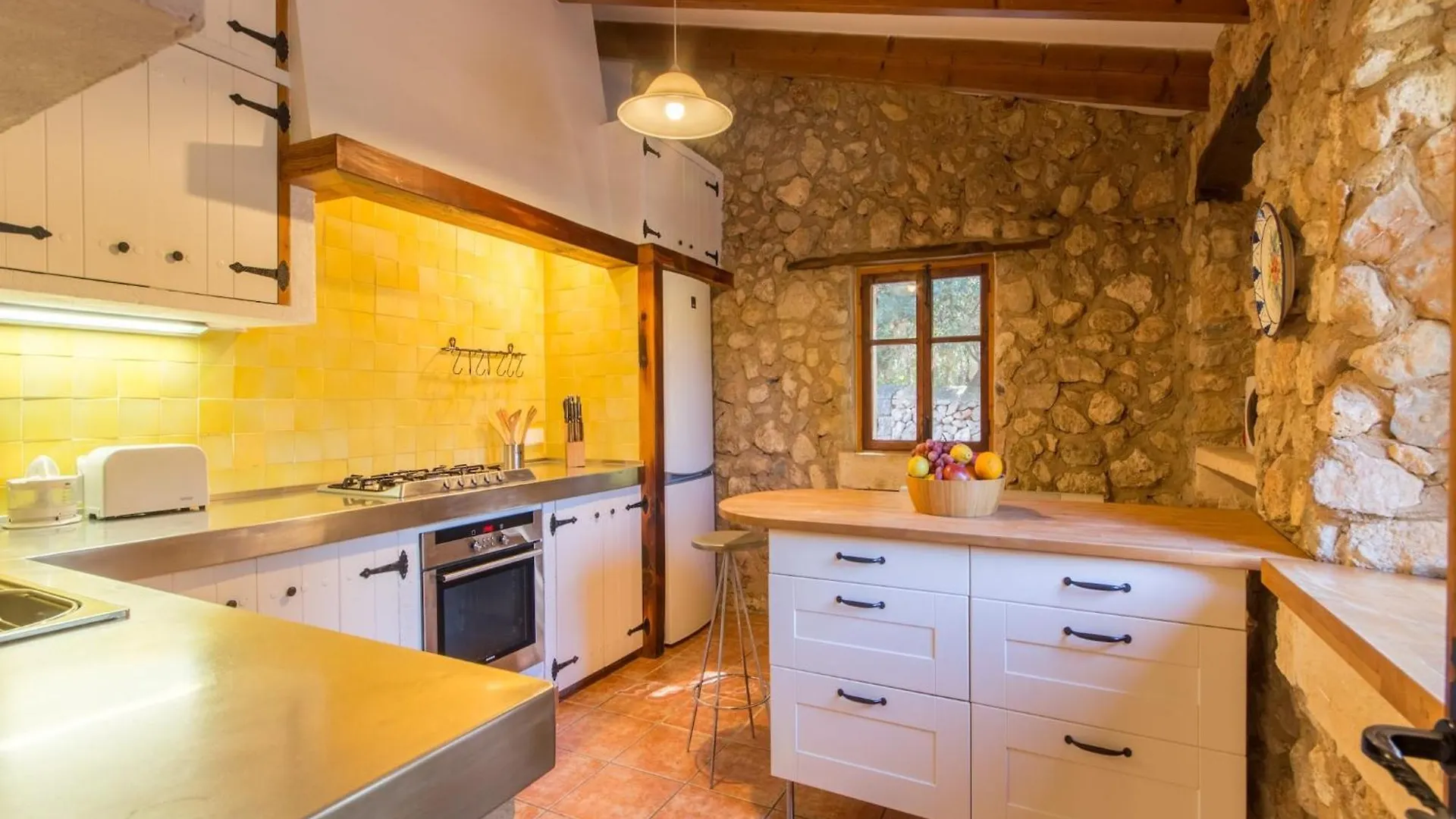 Delightful Country House In Búger