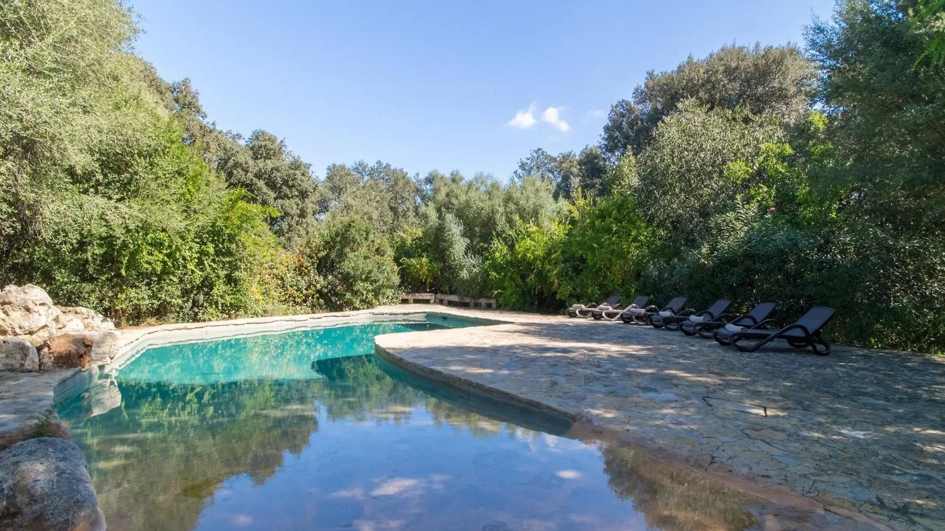 Delightful Country House In Búger Casa de Férias